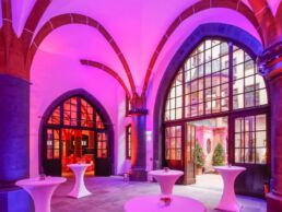 ueberraum event locations frankfurt