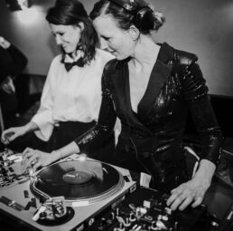 ueberraum dj booking frankfurt