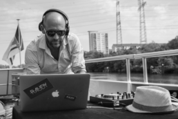 ueberraum dj booking frankfurt