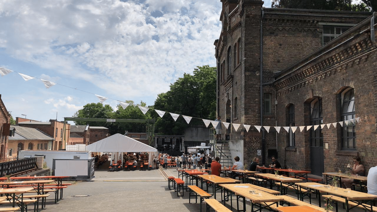 Eventlocation Frankfurt – Grundriss Off-Space für Firmenfeiern UEBERRAUM mieten