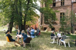 Rustikale Eventlocation in der Natur – Off-Space für Hochzeiten und Firmenfeiern mieten